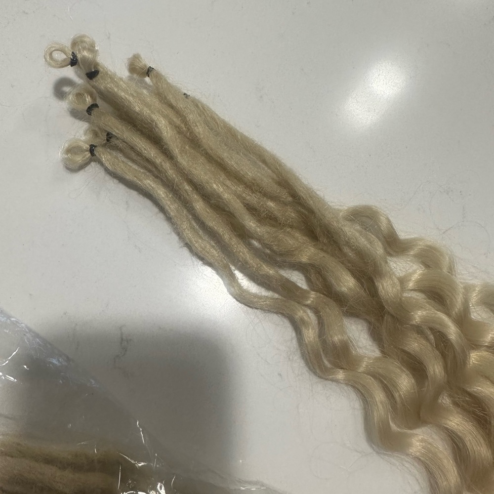 Wavy deadlock extensions